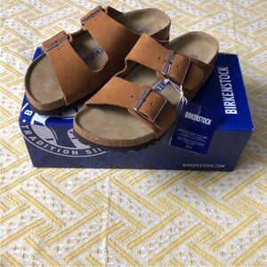 NWT Birkenstock Sandals - Arizona Mink Suede Narrow Fit size 8 women’s